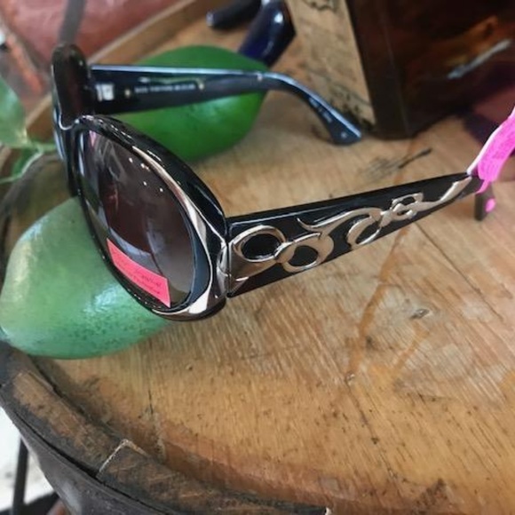 BETSEY JOHNSON Silver Ribbon UV Sunglasses 29 main image 5